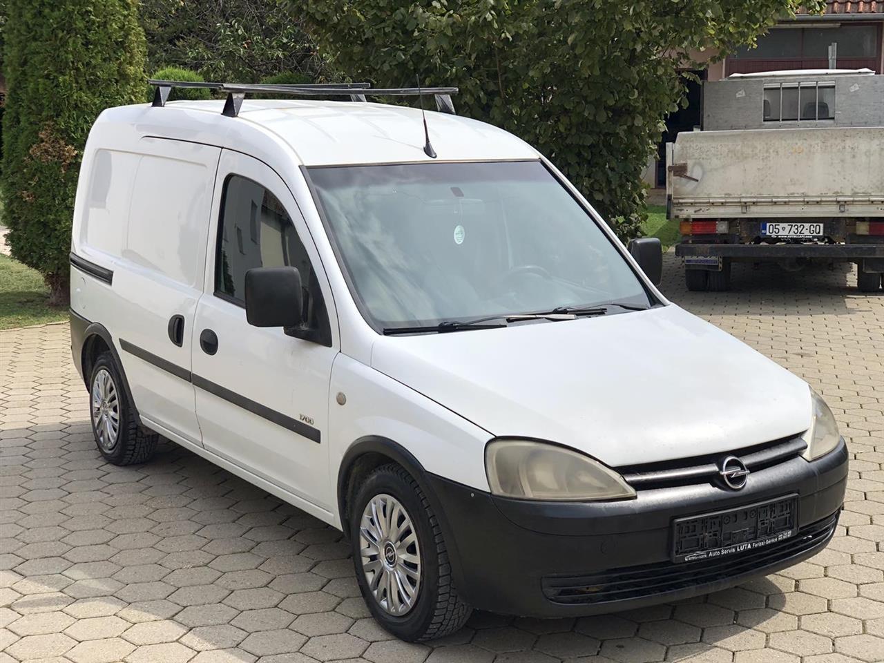 Opel-Combo