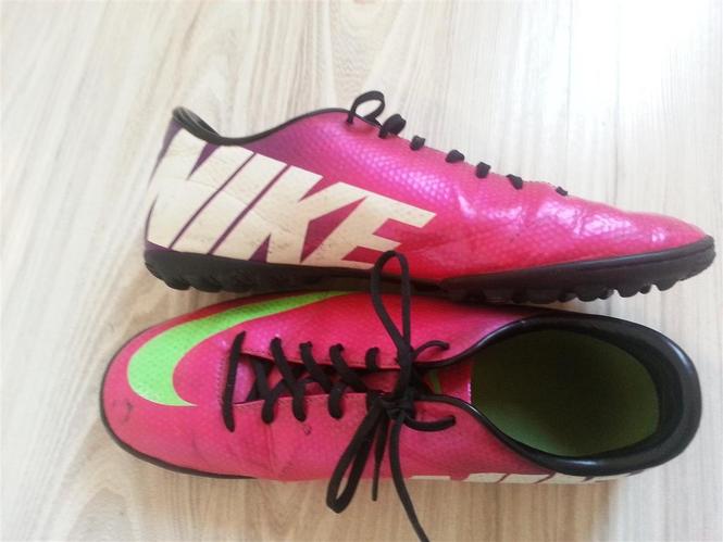 Nike 