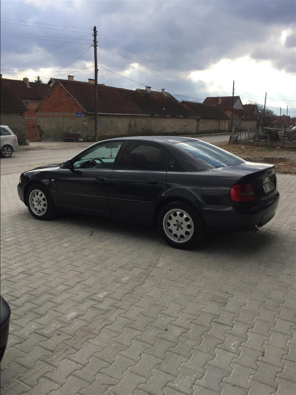 Audi-A4