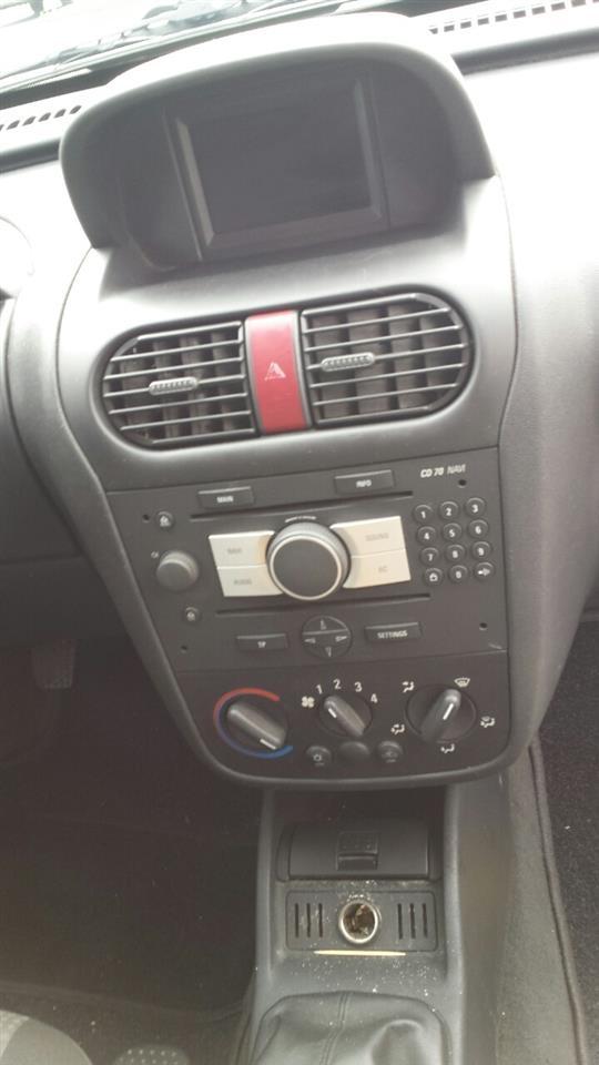 Opel-Combo--07