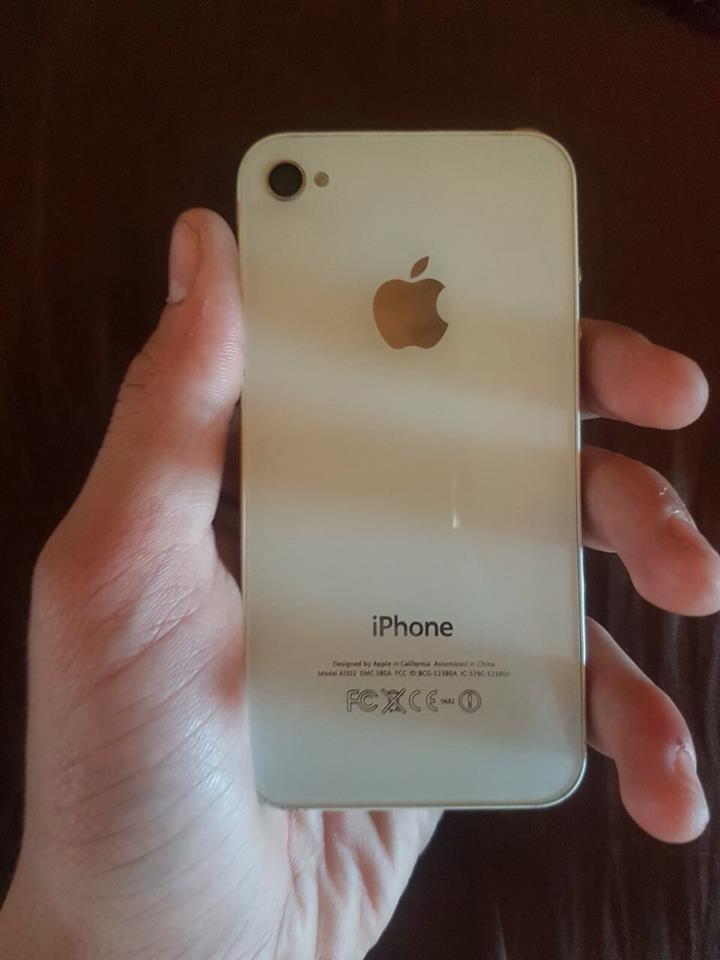 Shitet-Iphone-4