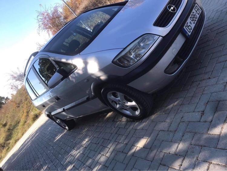 Opel-Zafria