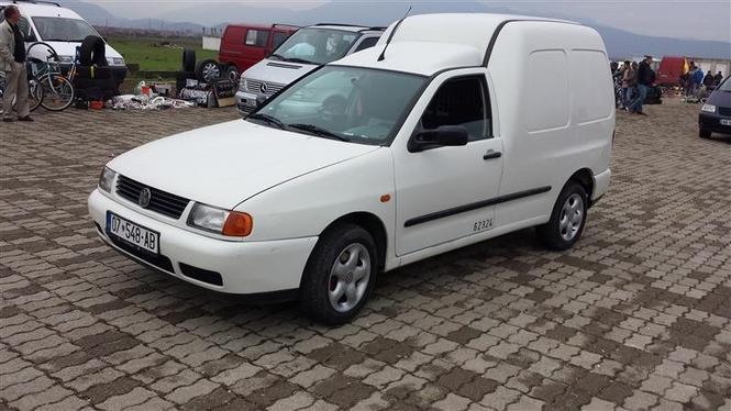 VW Caddy  -99