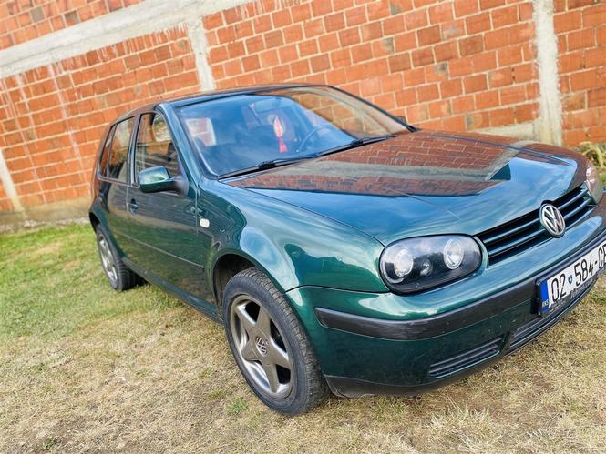 Golf 4