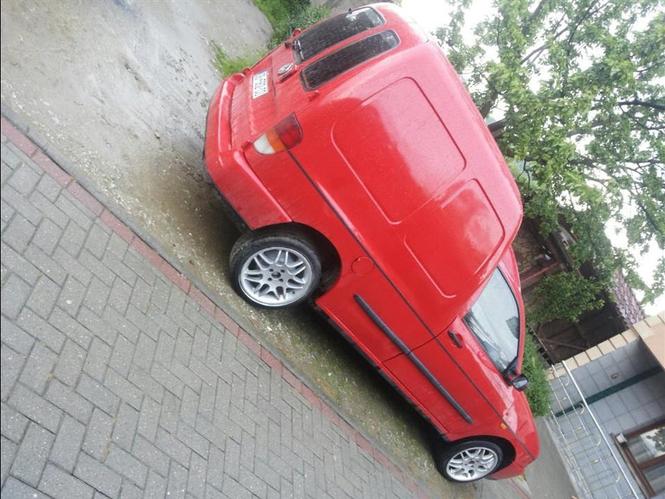 Pikap caddy