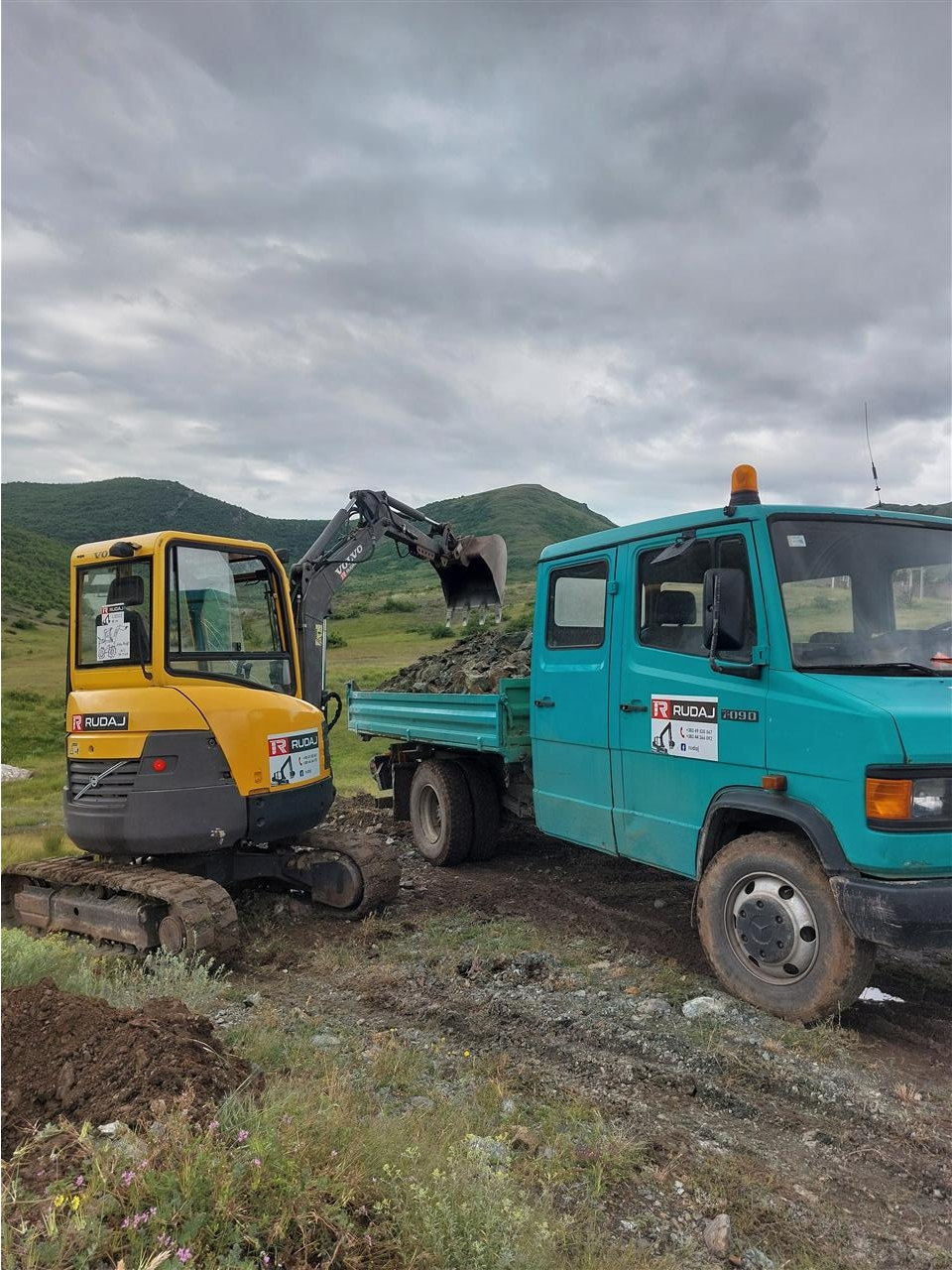 Bager-Volvo-2-8-ton