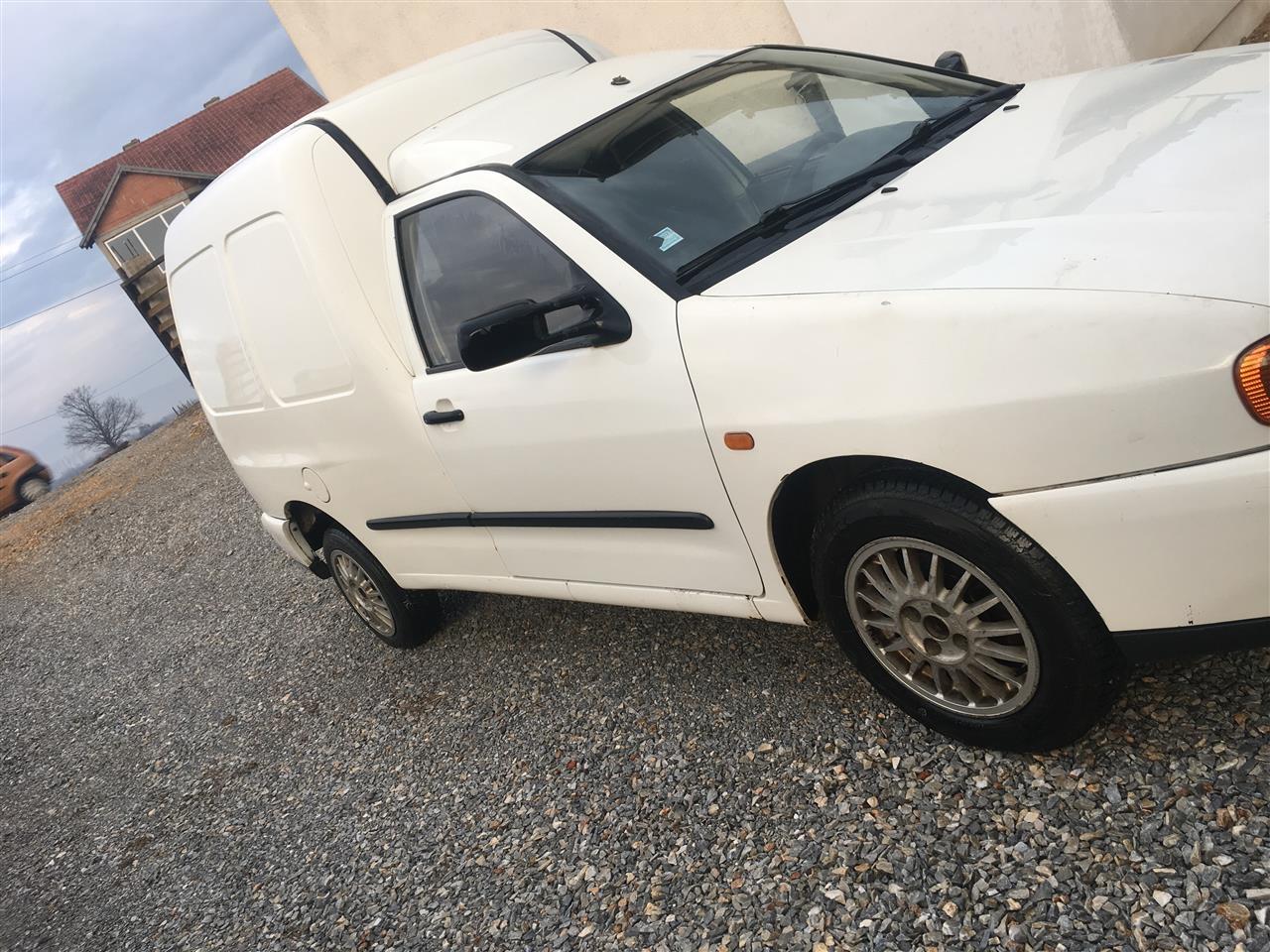 VW-CADDY