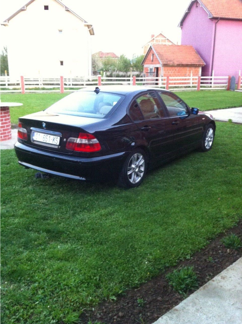 Shes-BMW-320d-E46