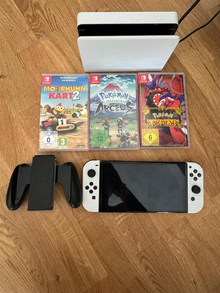 Nintendo-Switch-OLED-Display---3-Lojëra
