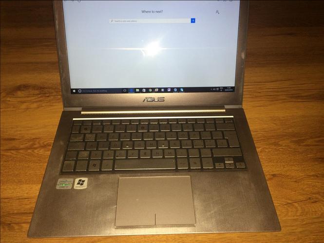 laptop 