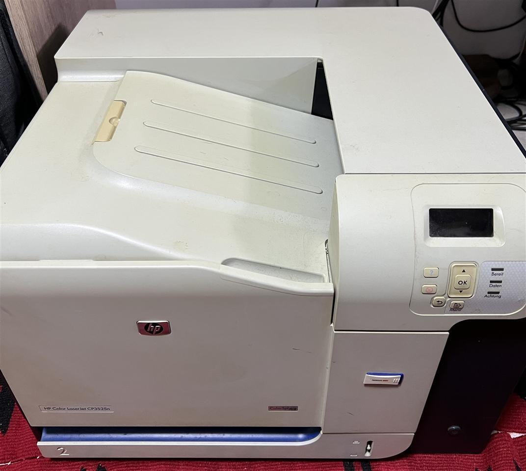 Munitor-dhe-printer-kolor