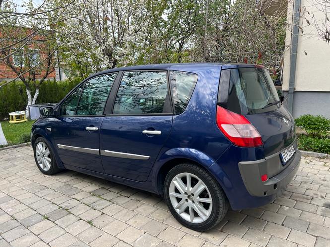Renault Scenic - Viti 2004 - 1.9 Dizelll dci - Me klim - Rks