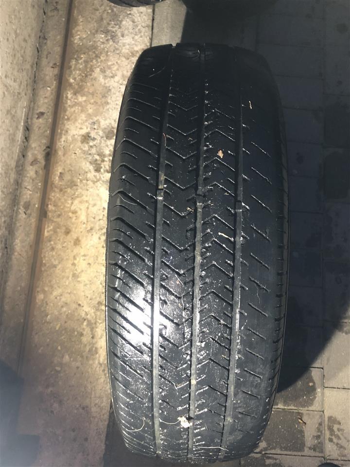 Goma-per-Sprinter-15C