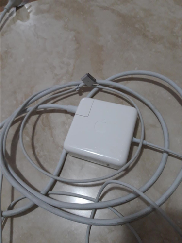 Adapter Macbook
