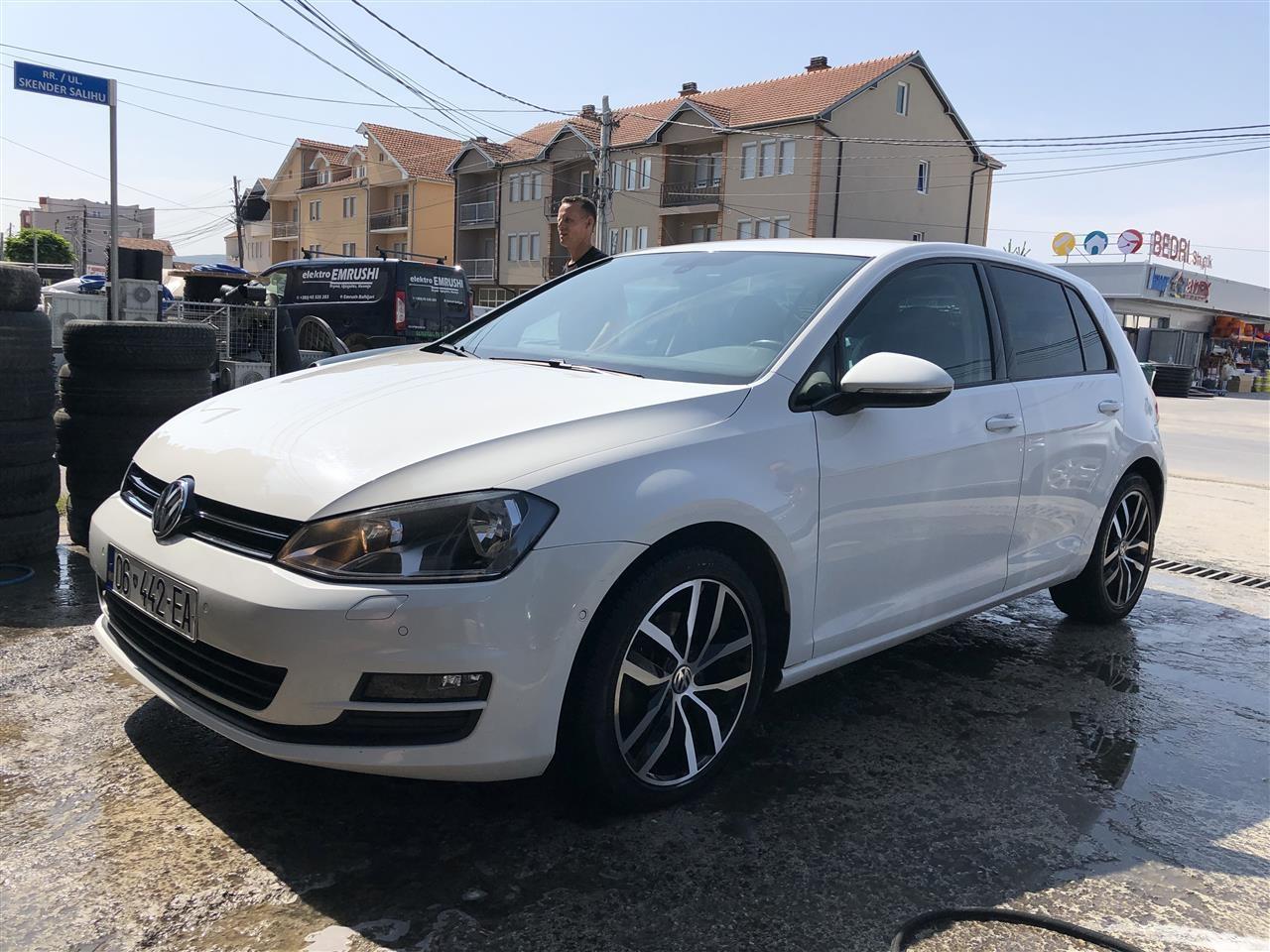 Golf-VII