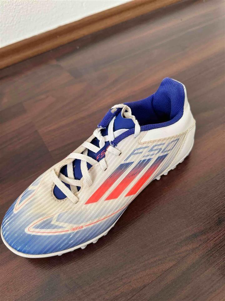 Patike-origjinale-Adidas-F50