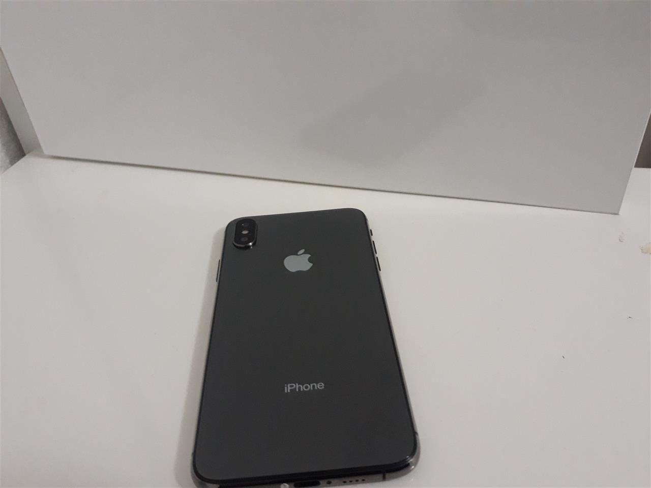 Iphone-X-max