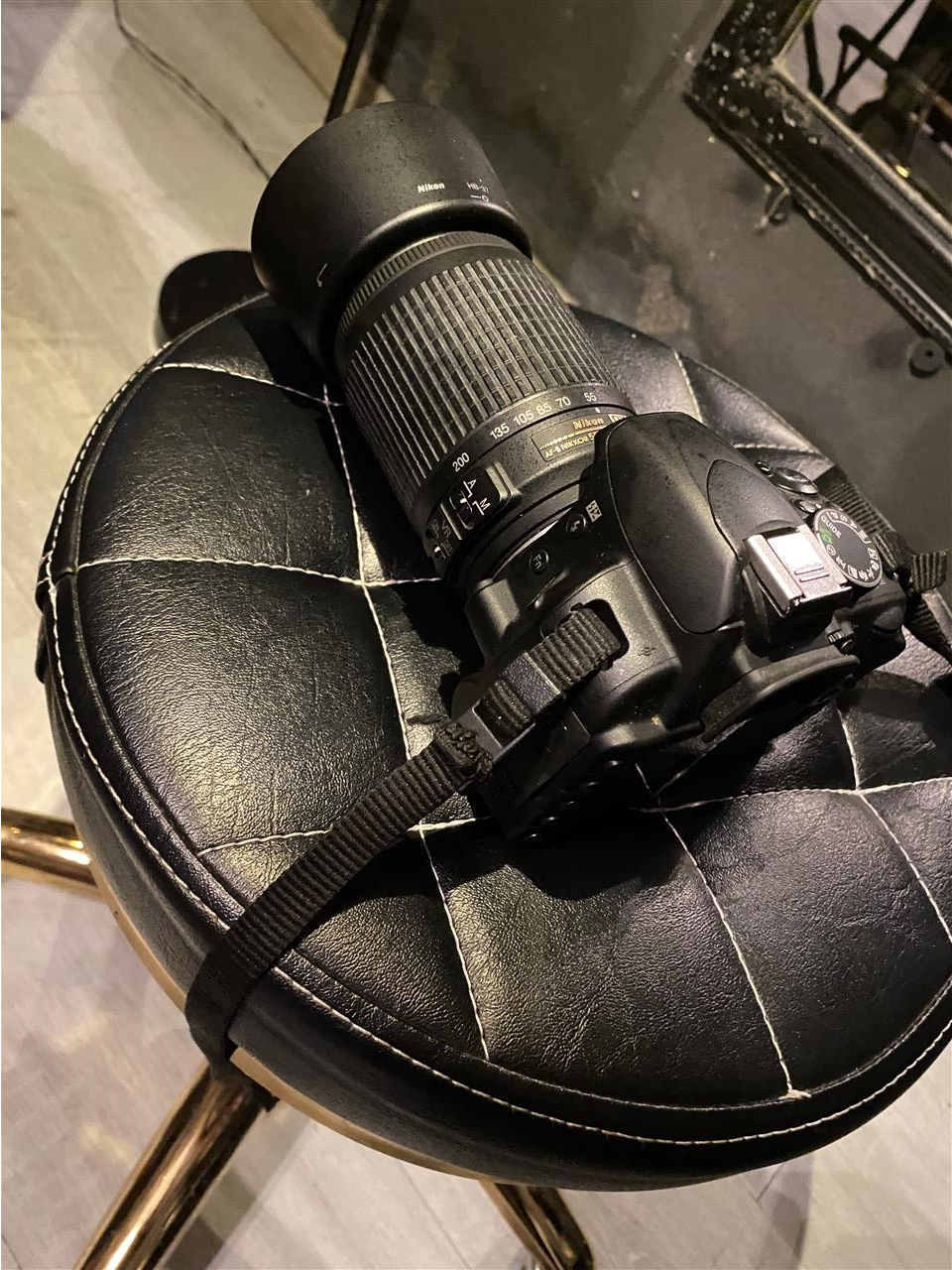Nikon-