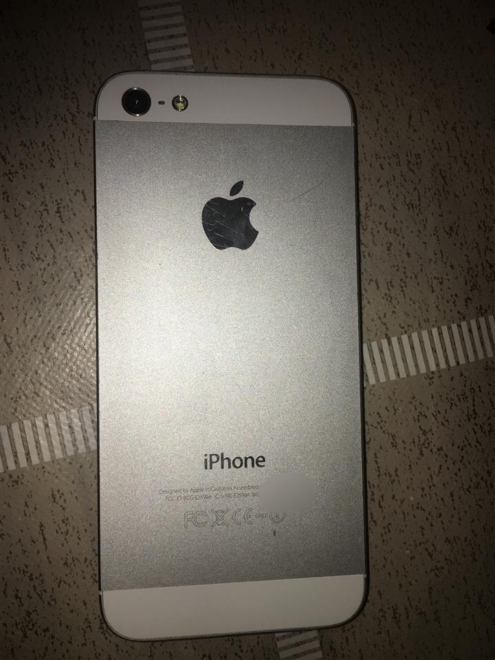 Shes-Iphone-5