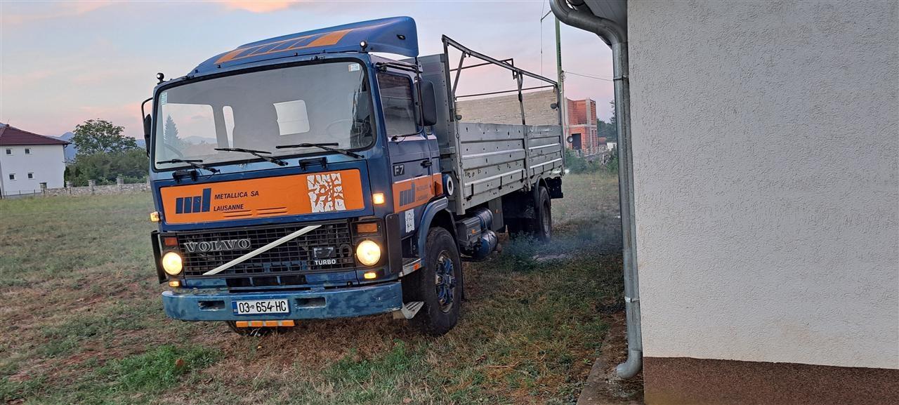 Volvo-F7