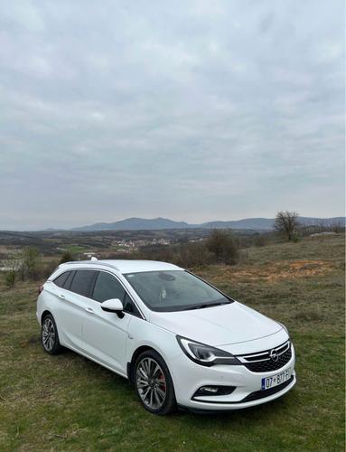 Opel Astra K