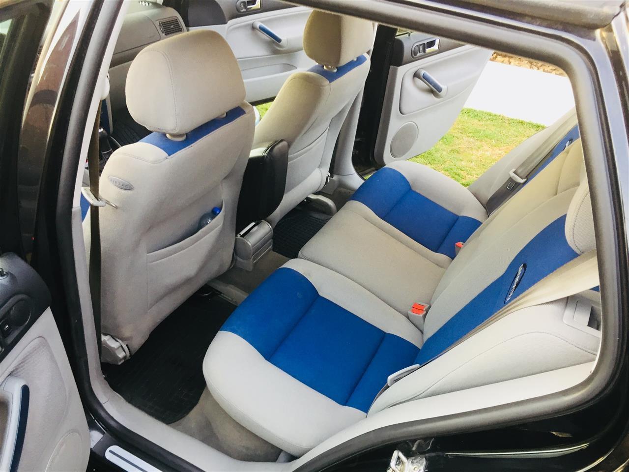 Shes-GOLF-4-TDi-GENERATION-FULL-EXTRA