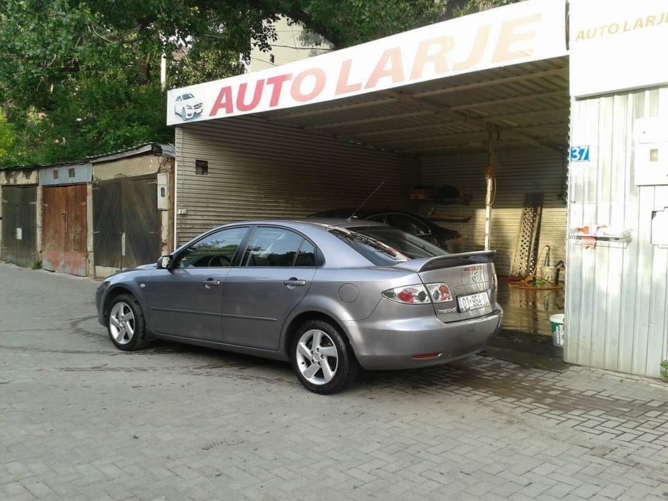 Shitet-mazda-