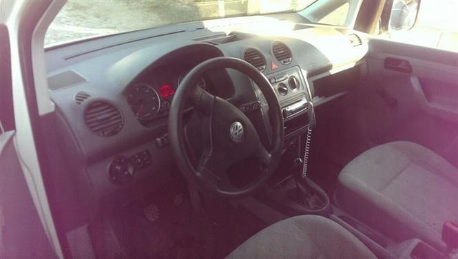 VW Caddy dizel -07 