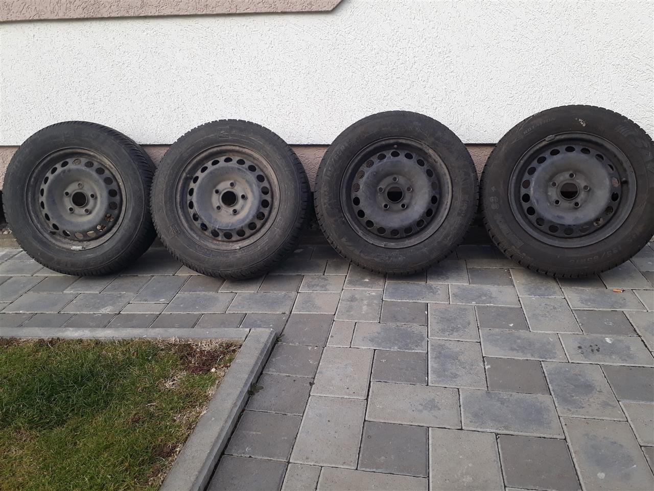 VW-