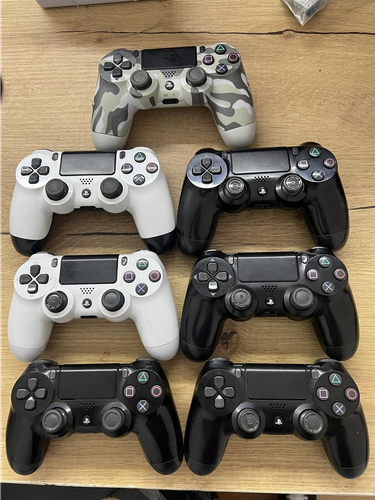 Kontrollera PS4