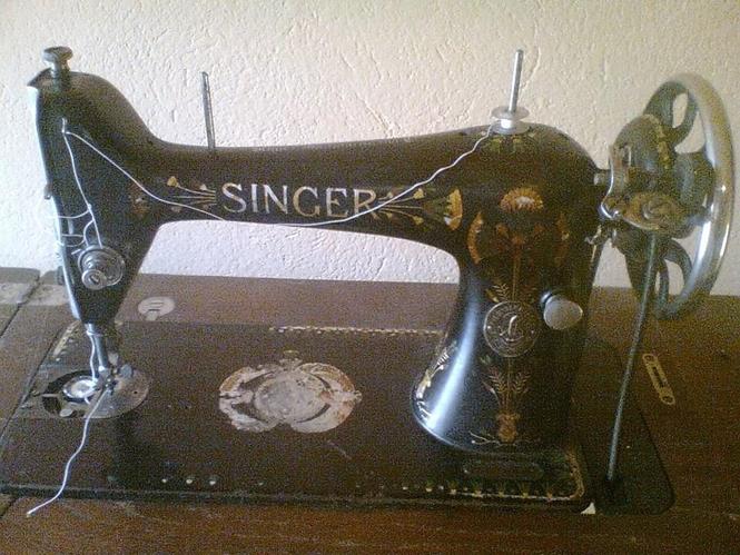 SINGER