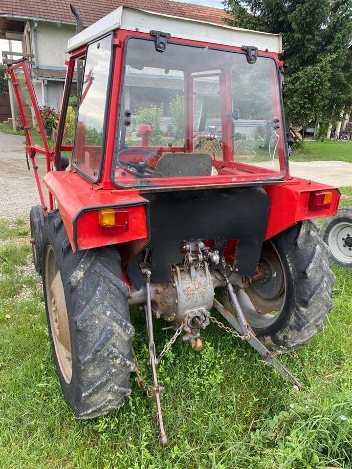 Traktora-ne-shitje