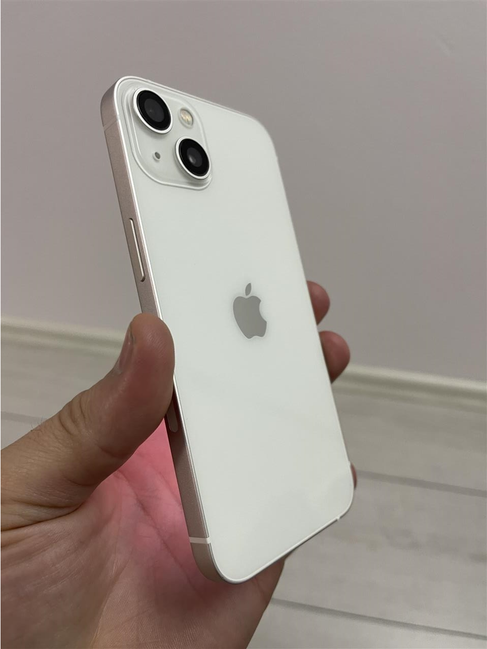iphone-13-i--bardh-