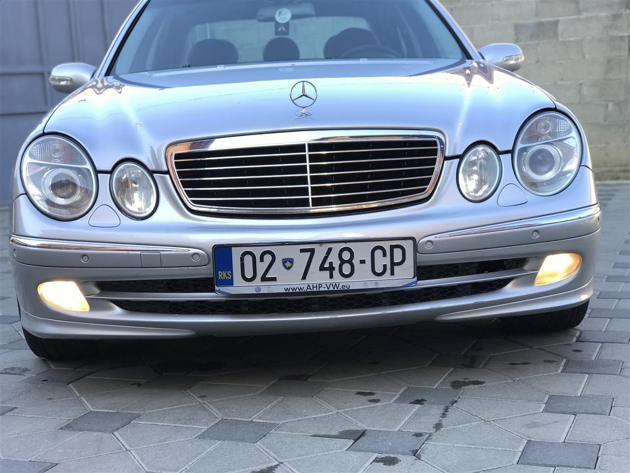 Mercedes-e320