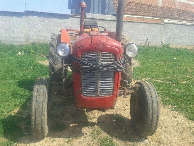 Traktor 33