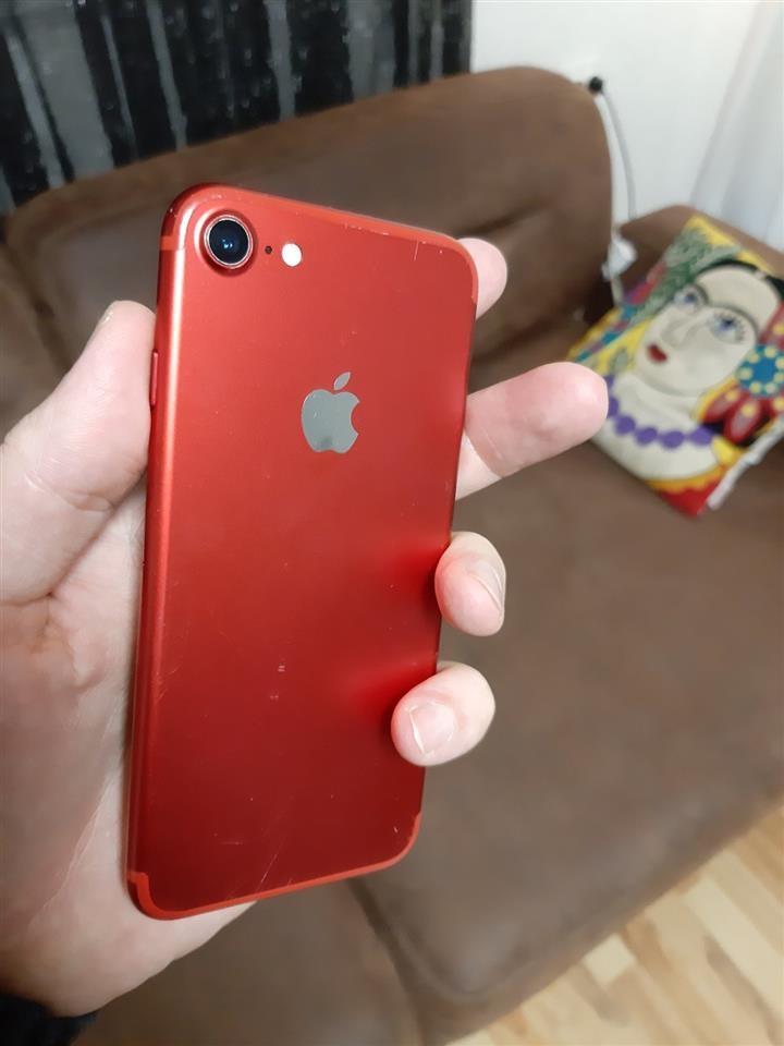iphone-7-red