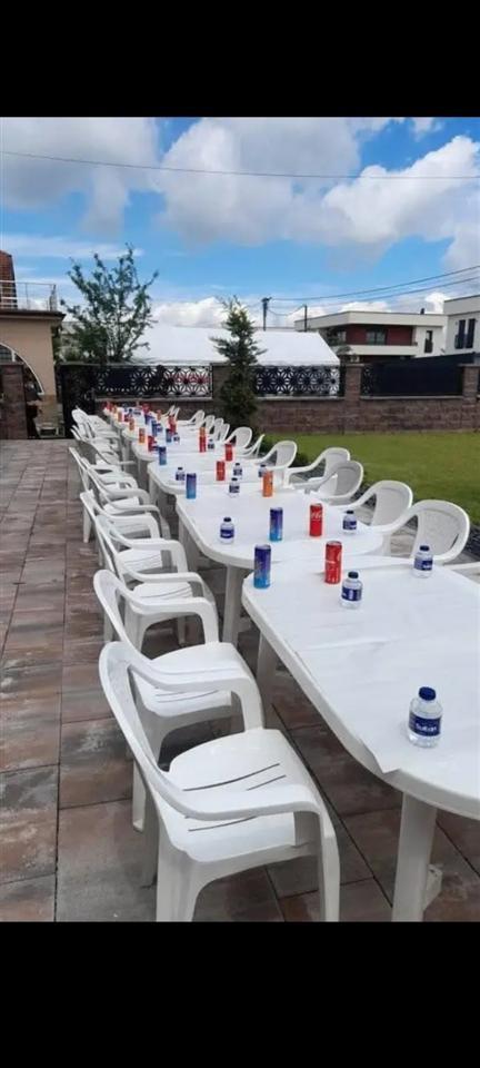 tenda-ne-sherbim-si-dhe-karrika-tavolina-ne-ter-kosoven-24-n