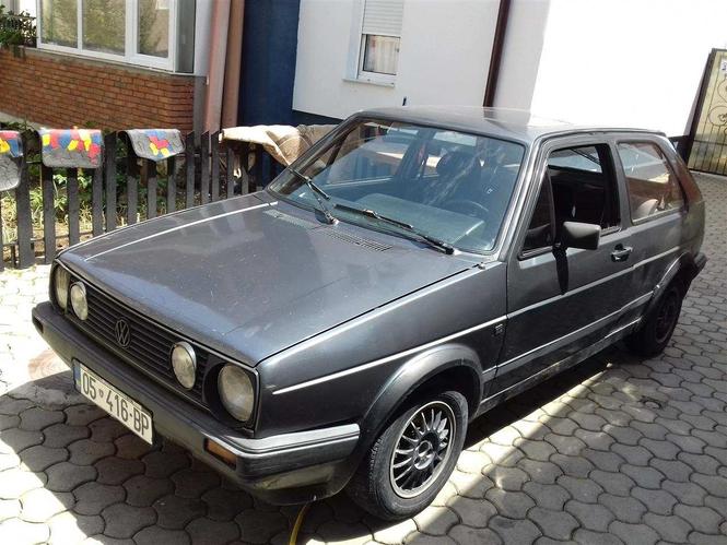 VW Golf 2