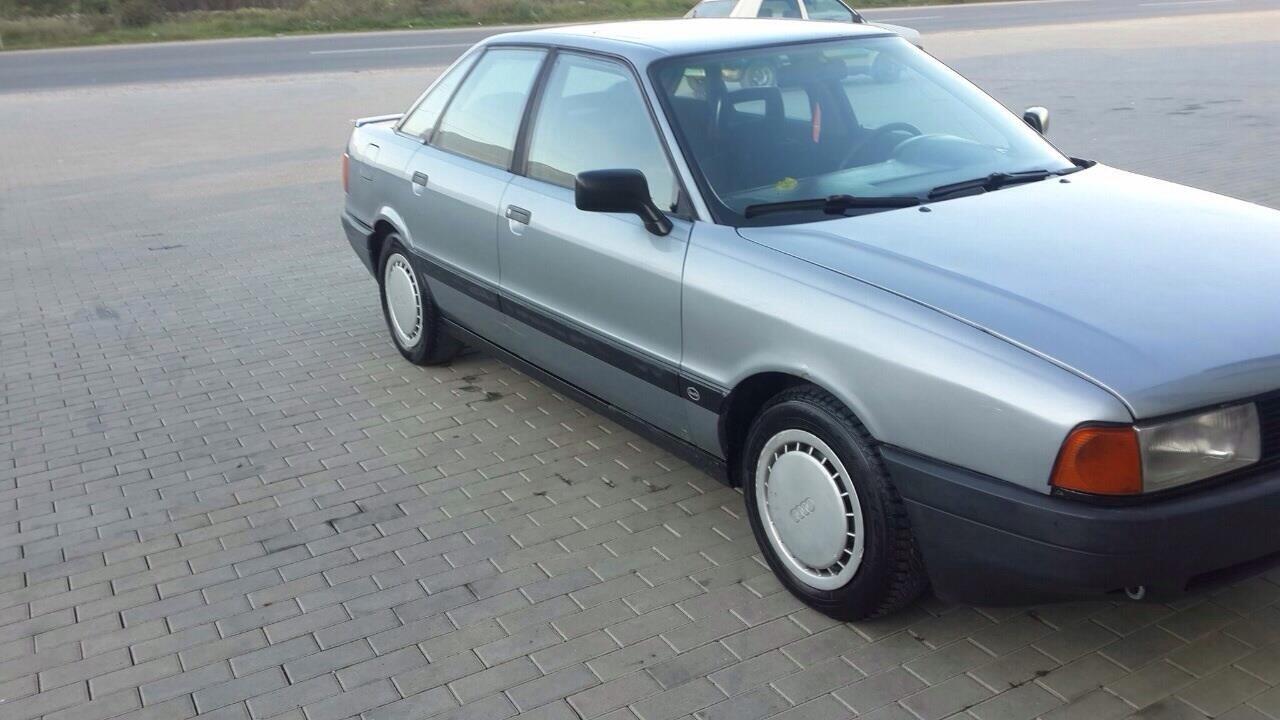 Audi-80