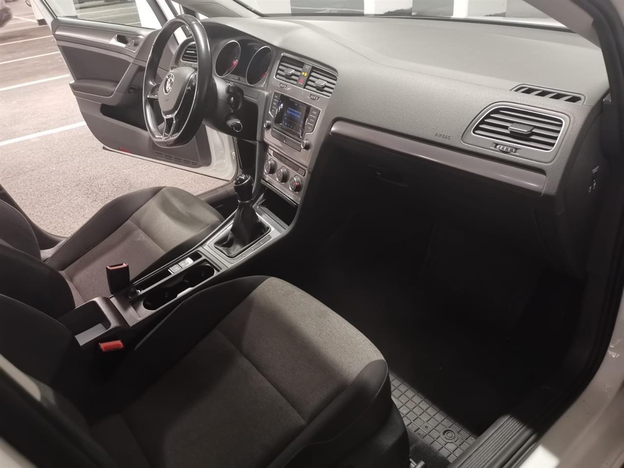 VW-Golf-