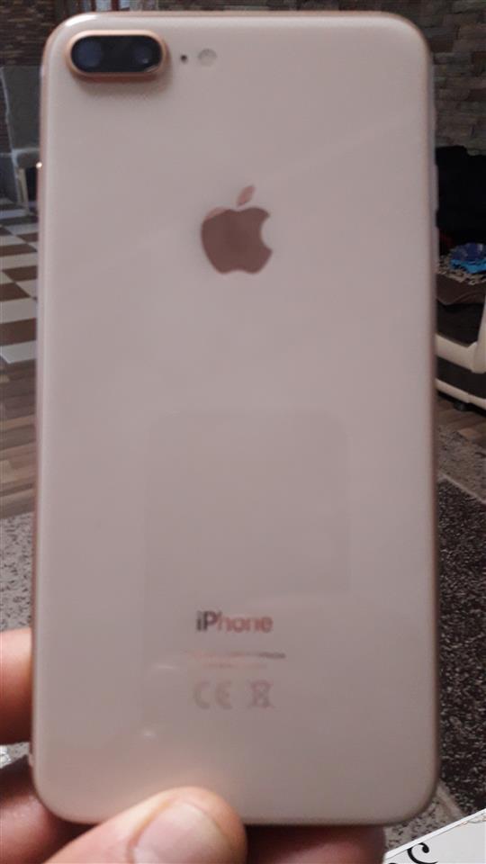 iPhones-8+