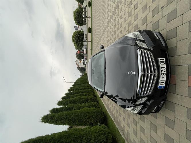 mercedes E class