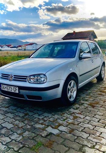 VW Golf 4