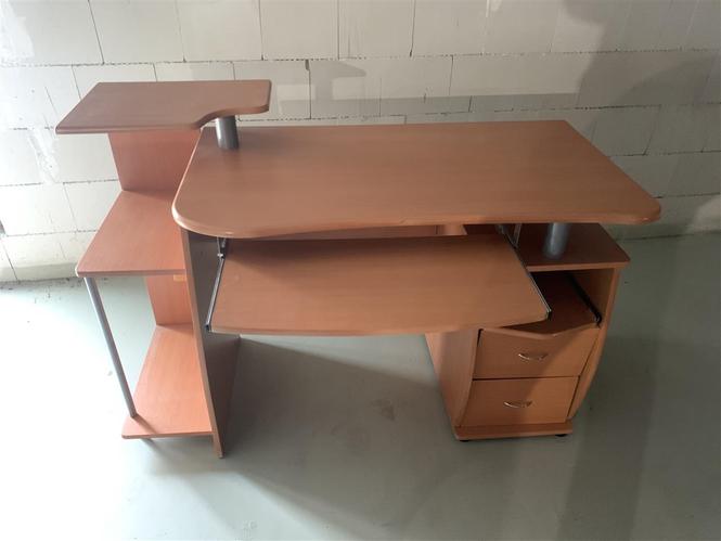 Tavolin pune 