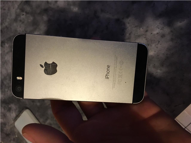 iPhone 5s