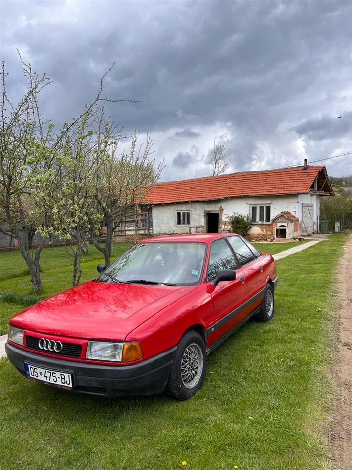 Audi80