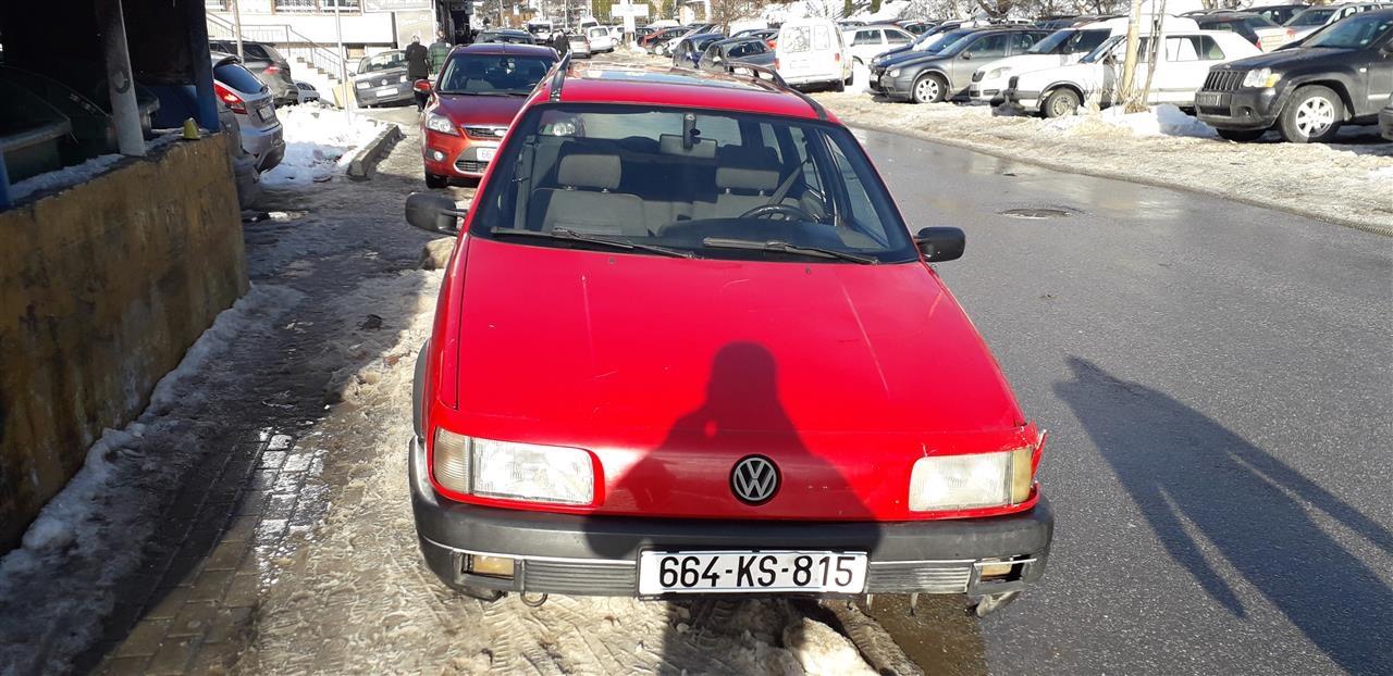 Pasat-karavan-