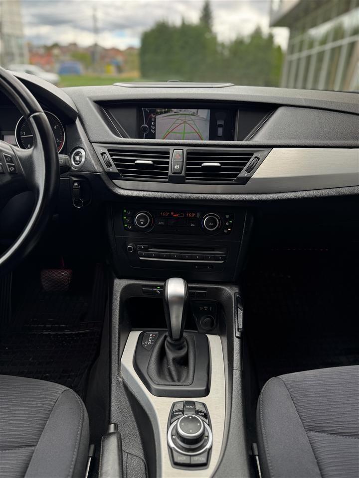 Shes-BMW-X1-20D-AUTOMATIK-XDRIVE---2009