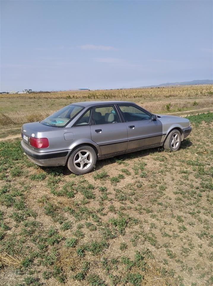 Audi-B4