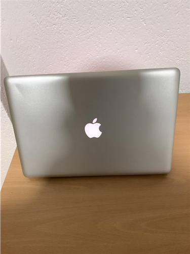 MaceBook Pro 